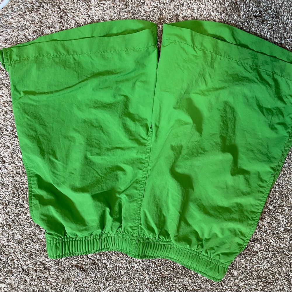 LANDS' END green swim short Size 28-30